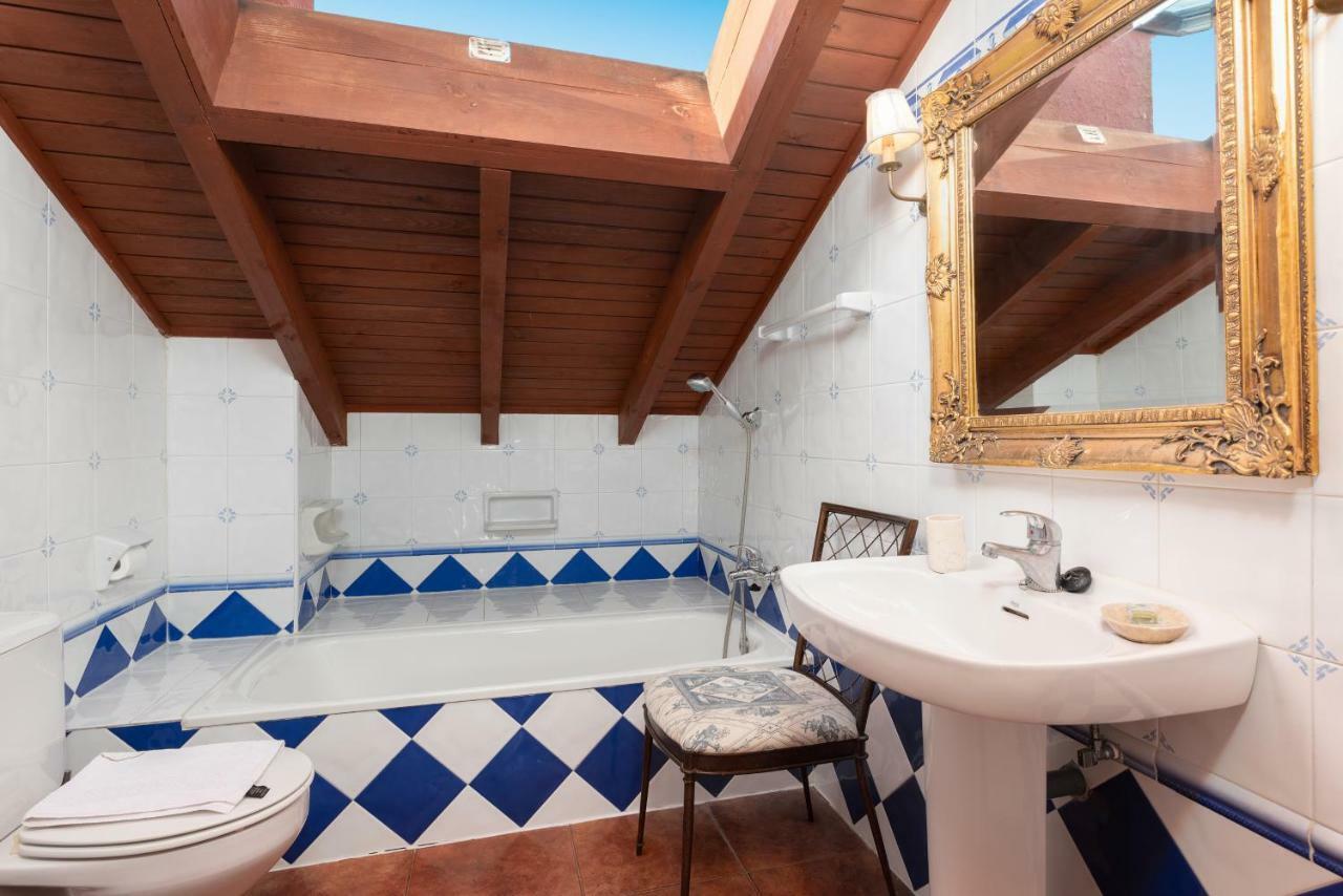Gasthaus Casa De Aldea Con Piscina Calefactada Opcional - Ca-1451-As Villaviciosa  Exterior foto